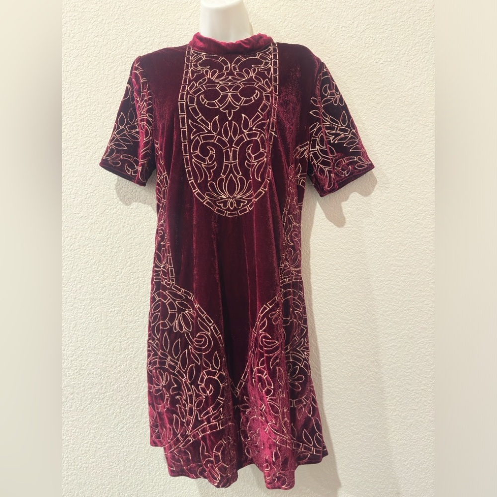 Chelsea & Violet Red A-line Midi Dress with Cuffed Sleeves